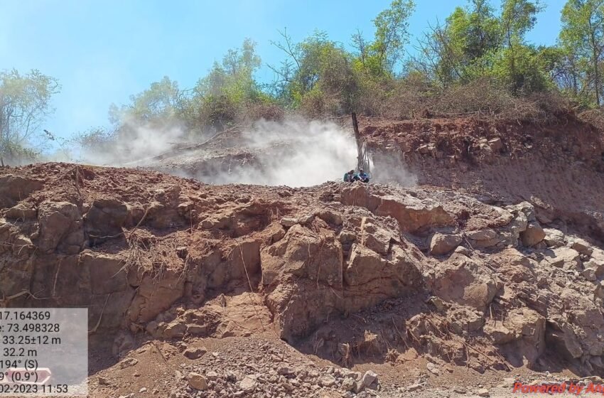  कुरधुंडा येथे सुरू असणाऱ्या बोरवेल ब्लास्टिंग विरोधात ग्रामस्थ आक्रमक