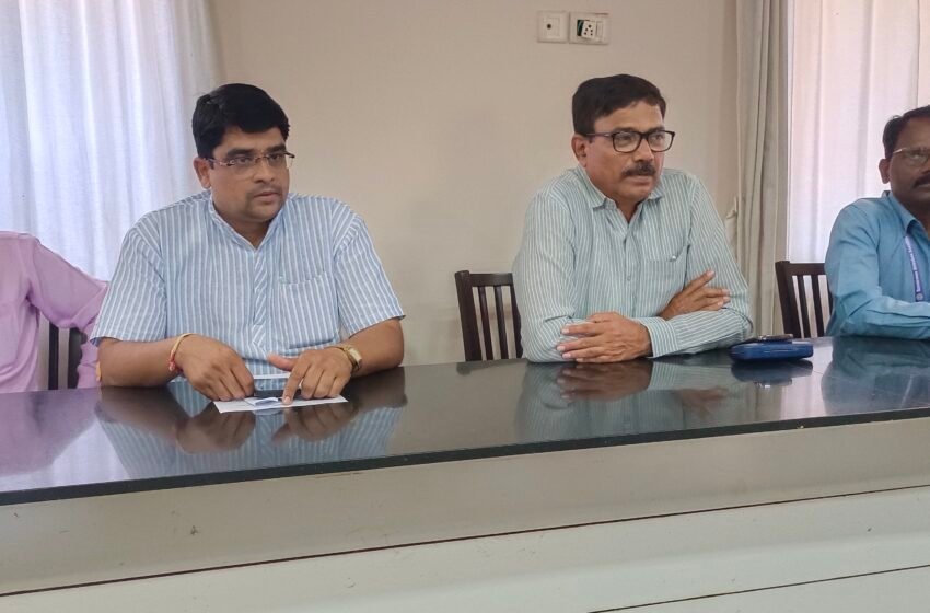 रत्नागिरीतील नवनिर्माण शिक्षण संस्थेचा रौप्य महोत्सवी वर्षारंभ सोहळा