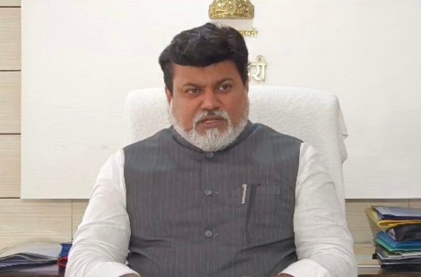 गृहमंत्र्यांच्या हस्ते पोलीस कर्मचारी वसाहतीची पायाभरणी