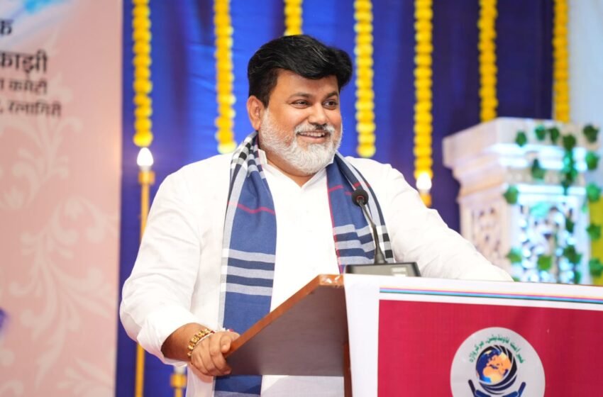 खैर- ए -उम्मत फांडेशन मिरकरवाडा रत्नागिरीच्या वतीने इंडिया मुशायरा कार्यक्रमाला पालकमंत्री ना.उदय सामंत यांची उपस्थिती