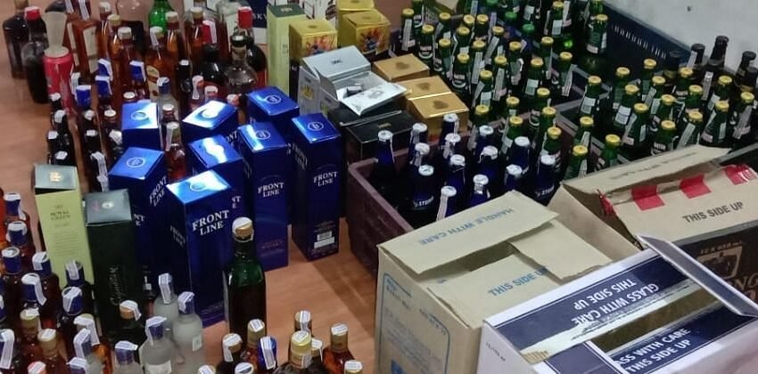 खेड तालुक्यात तीन ठिकाणी धाड; लाखोंची दारु हस्तगत