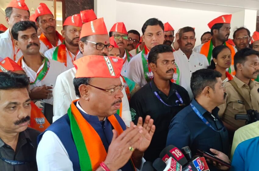उद्धव ठाकरेंनीच हिंदुत्वाची वाट लावली – बावनकुळे