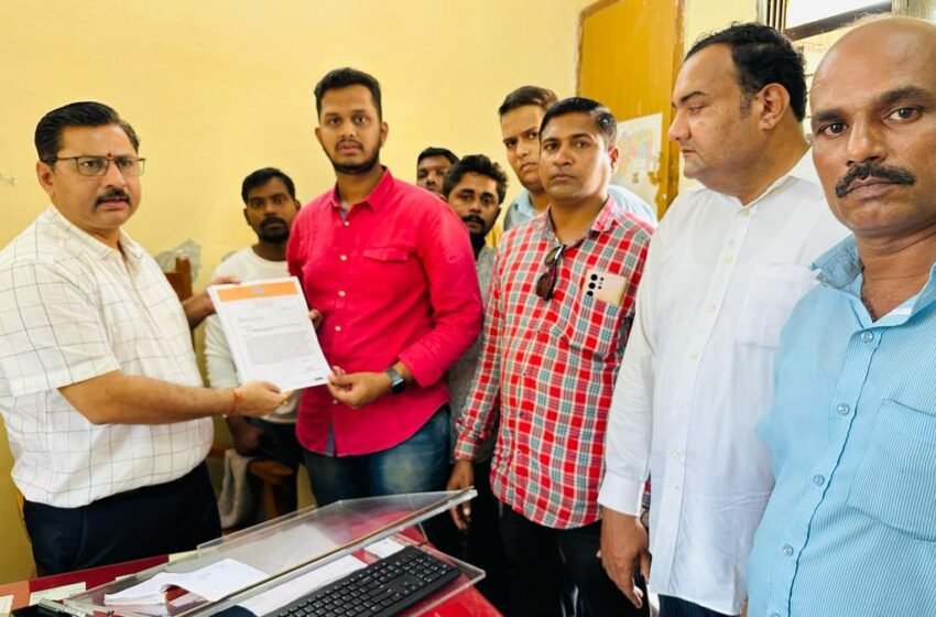 मनसे च्या मागणीला यश जयस्तंभ येथे शेअर रिक्षा थांबा मंजूर