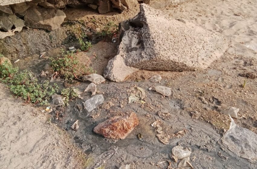 गणपतीपुळेच्या समुद्र किनारी सांडपाणी सोडल्याने आरोग्याला धोका