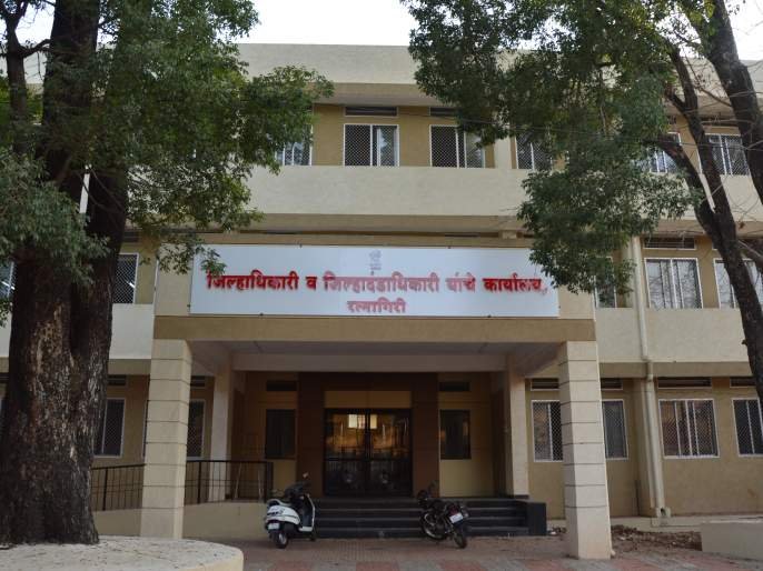 रेशन कार्डसंदर्भातील कामं रखडली