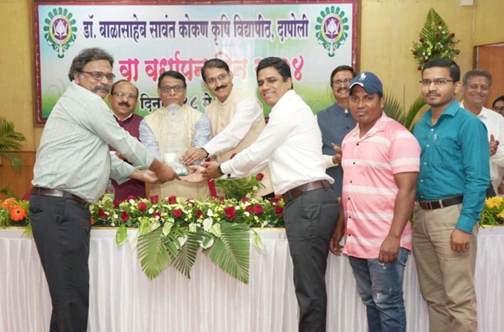 मत्स्य अभियांत्रिकी पदविका विद्यालयाला उत्कृष्ट तंत्र विद्यालय पुरस्कार