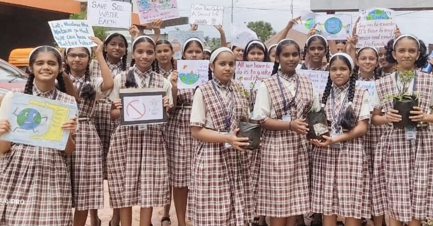 नवनिर्माण हायमध्ये पर्यावरणपूरक उपक्रमांचे आयोजन