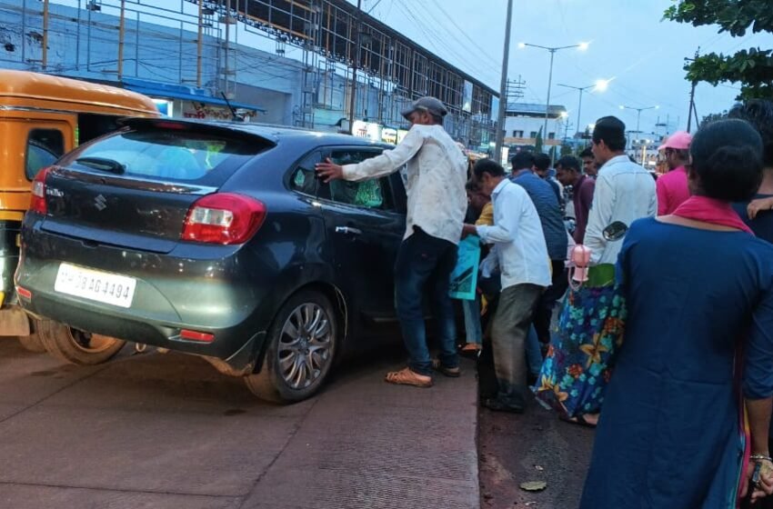 चालकाचा ताबा सुटल्याने कारला अपघात