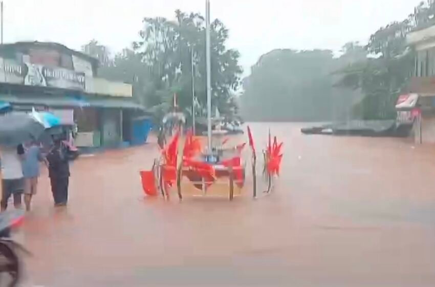 राजापूरात जवाहर चौकात पूर; हातीवले येथे महामार्गावर पाणी