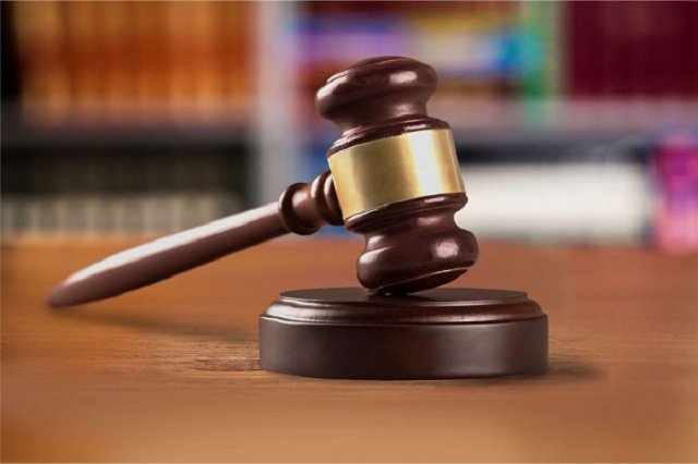 तुमची उच्च न्यायालयातील प्रलंबित प्रकरणे तडजोडीने निकाली काढण्यासाठी रत्नागिरी विधी सेवा प्राधिकरणाकडे संपर्क साधा