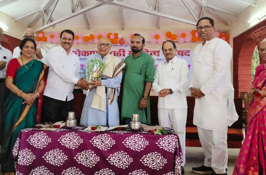  साहित्यिकानी प्रखर राष्ट्रप्रेमाने भारलेले लेखन आपल्या साहित्यातून करावे : उदय निरगुडकर