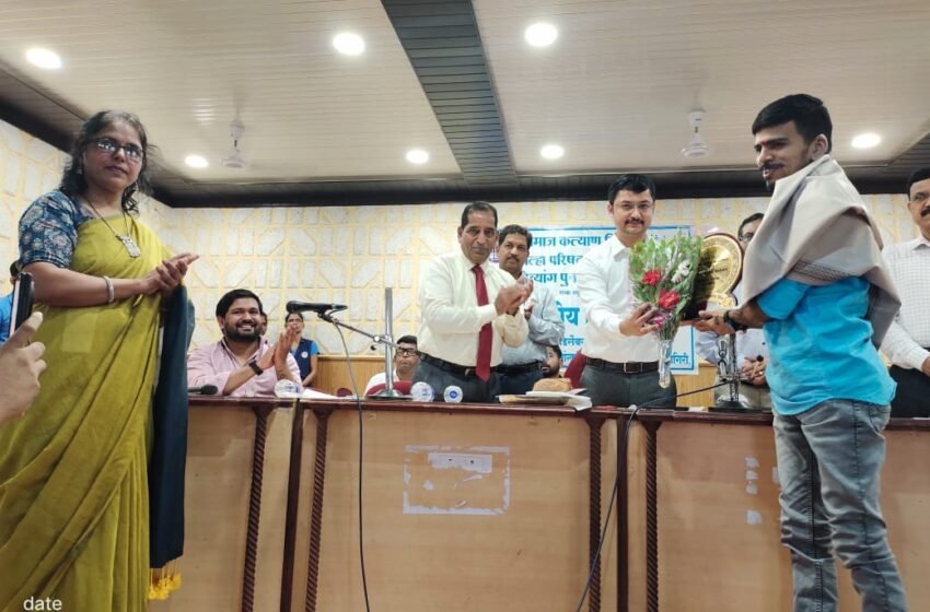 “आस्था च्या दिव्यांग प्रेरणा पुरस्काराचा अक्षय संतोष परांजपे ठरला यंदाचा मानकरी “