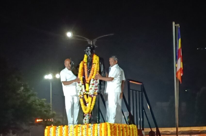 रत्नागिरीत मध्यरात्री महामानवाला अभिवादन!