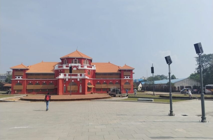  राज्यातील पहिले थ्रीडी मल्टीमिडिया लेझर शो चे दालन रत्नागिरीत