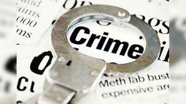 रेल्वे प्रवाशाची लॅपटॉप असलेली बॅंग लंपास