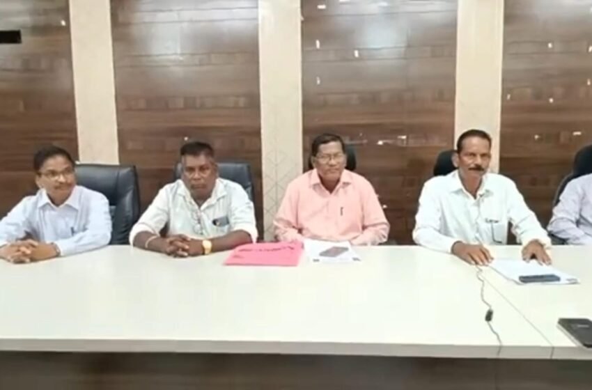 मी ट्रस्ट रद्द करतो असे न म्हणता….; ट्रस्टच्या अध्यक्षांनी शब्दात मारली पलटी
