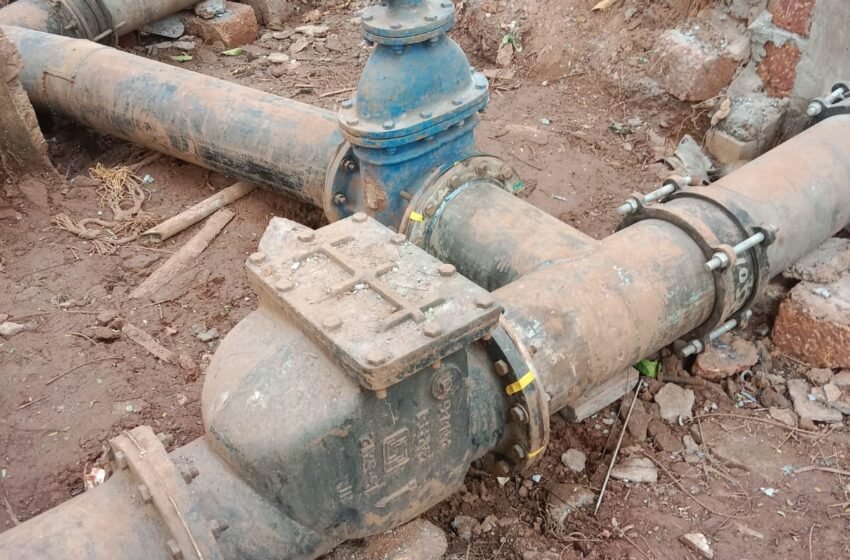 अखेर सहकार नगरच्या टाकीचे दुरुस्तीचे काम सुरू..