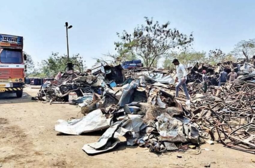  एसटीच्या भंगाराचे भाडे प्रतिदिन २० हजार