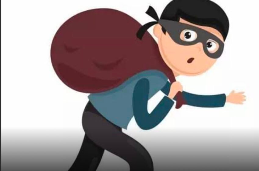 खेड-आंबडस येथे सोन्याचे दागिने लंपास