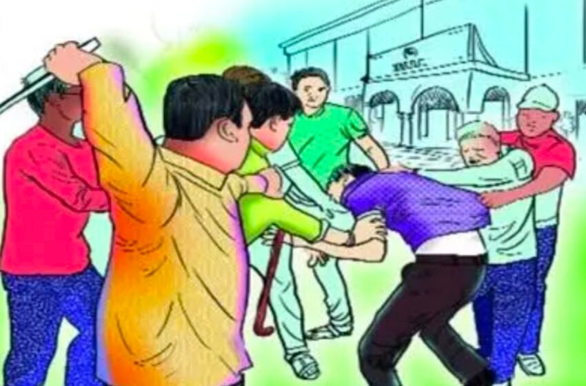 आईसह चुलत्यावर कोयतीने हल्ला ; संशयिताविरुद्ध गुन्हा