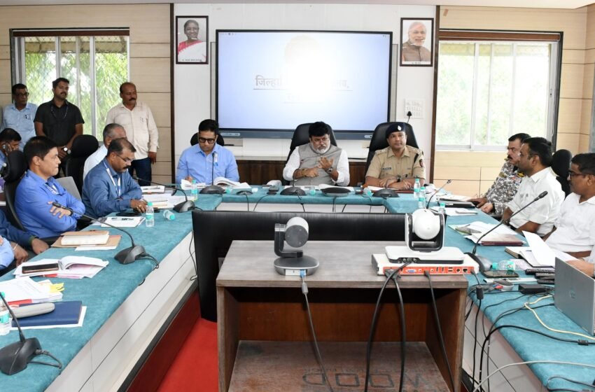 एनडीआरएफ चा तळ रत्नागिरीत करण्यासाठी प्रस्ताव देऊन पाठपुरावा करा : पालकमंत्री उदय सामंत