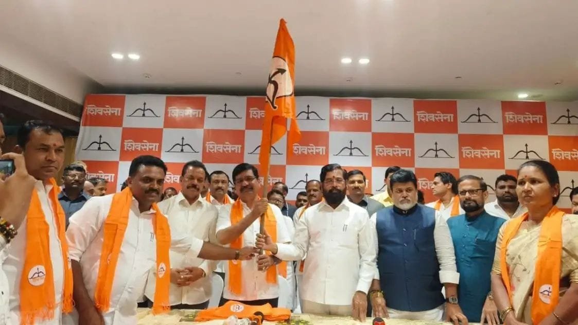 नीलेश सांबरे शिवसेनेत दाखल