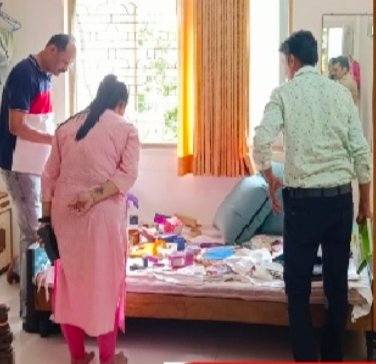  रत्नागिरी शहरात भरदिवसा चोरट्यांनी दोन फ्लॅट फोडले