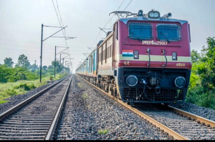  कोकणकन्या एक्स्प्रेसमध्ये आढळले ४ बांगलादेशी