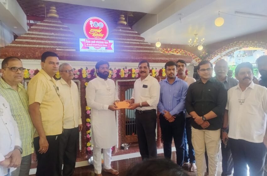  रत्नागिरीतील सार्वजनिक गणपतींचे भाजपा नेते विशाल परब यांनी घेतले दर्शन