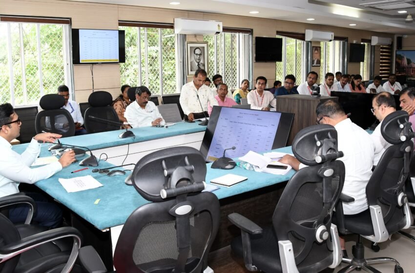  ई – पीक पाहणी नोंद व ॲग्रीस्टॅक ओळखपत्र क्रमांक शेतकऱ्यांसाठी अनिवार्य : जिल्हाधिकारी एम. देवेंदर सिंह