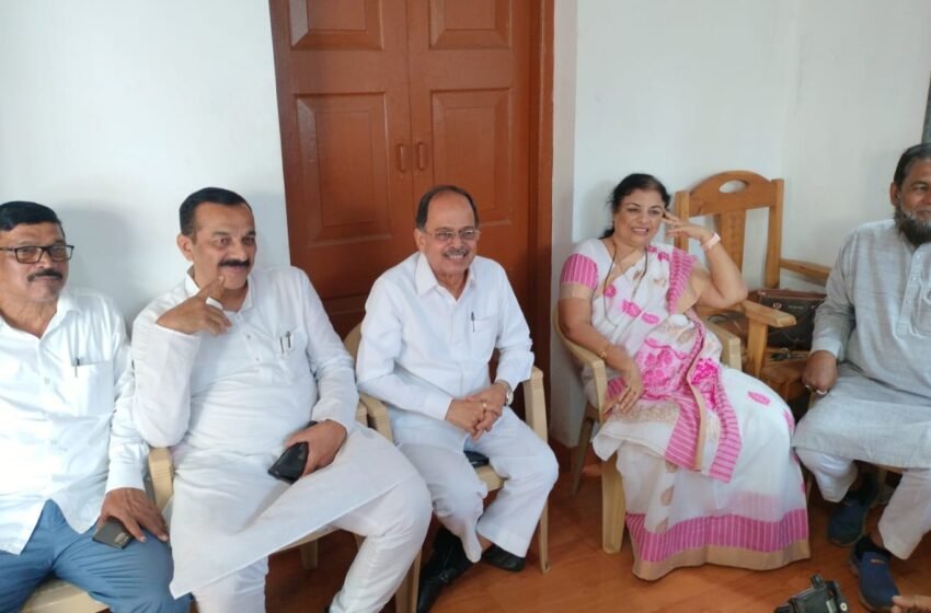  समाधानकारक जागा न मिळाल्यास काँग्रेस स्वबळावर लढण्यास सज्ज – रमेश कीर