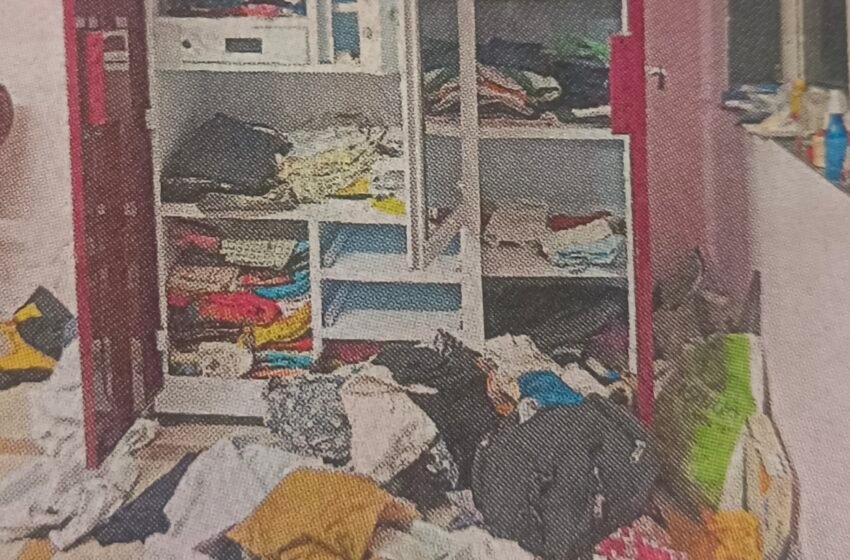  बंद फ्लॅट फोडून दागिने लांबवले