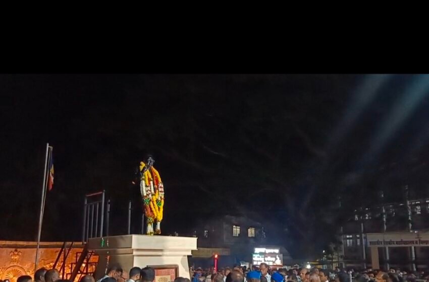  रत्नागिरीत हजारोंचा जनसागर; महामानवाला केले अभिवादन