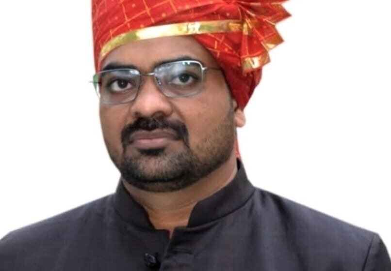  चिपळूण नगर परिषदेचे मुख्याधिकारी विशाल भोसले यांची पदोन्नतीने साताऱ्यात बदली