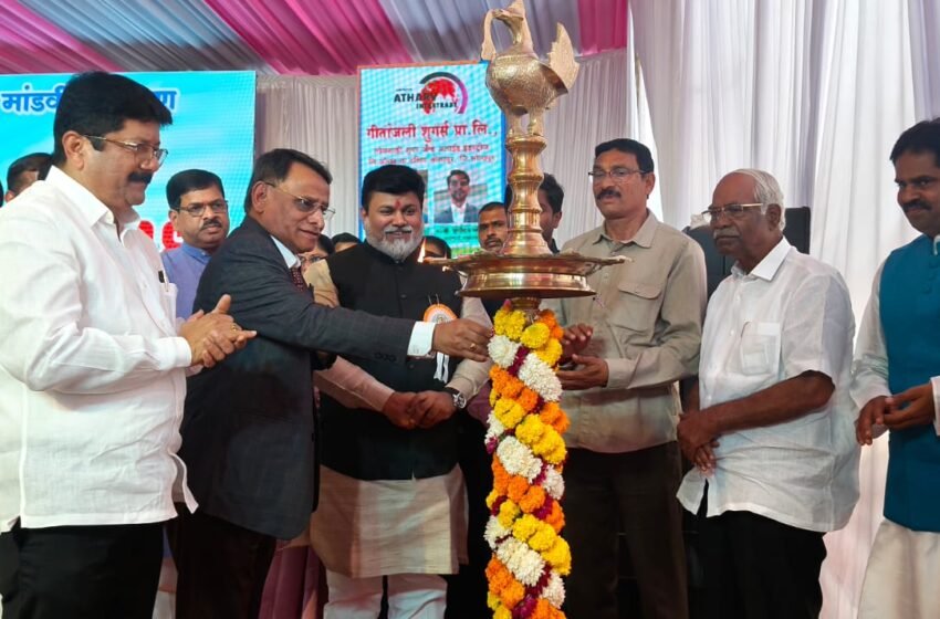  मांडकी येथे राज्यातील पहिल्या ग्रामिण, कृषी- सहकार मराठी साहित्य संमेलनाचे दिमाखात उद्घाटन