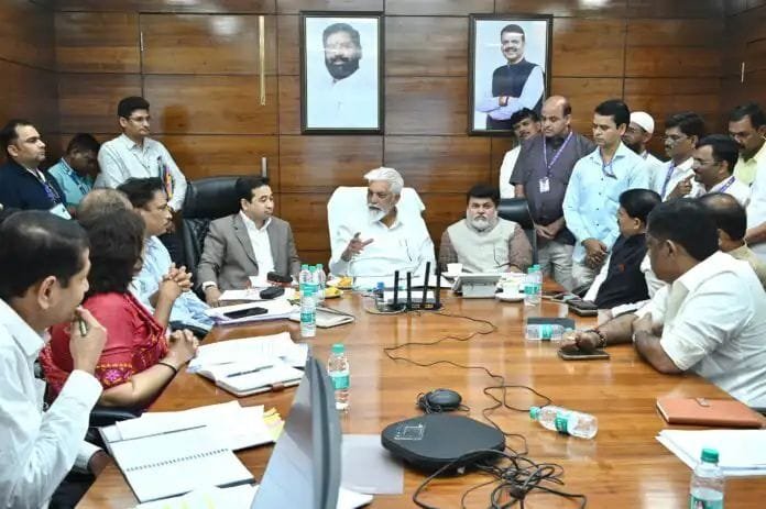  कोकणसाठी विशेष शैक्षणिक धोरण हवे; कोकणातील लोकप्रतिनिधींची शालेय शिक्षण मंत्र्यांकडे मागणी