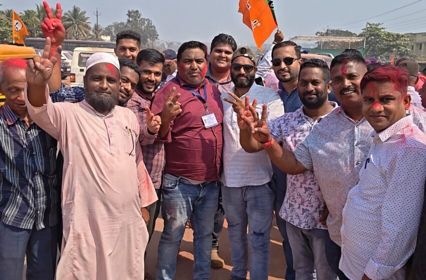  रत्नागिरीत शिंदे शिवसेनेचा दणदणीत विजय, सर्व उमेदवार विजयी, जल्लोष