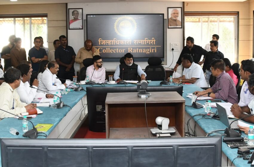  जाणीवपूर्वक काम न करणाऱ्या ठेकेदारांना काळ्या यादीत टाका