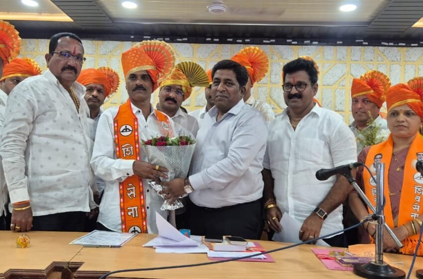  रत्नागिरी पं. स. सभापतीपदी प्रवीण पांचाळ तर उपसभापतीपदी गजानन धनावडे यांची निवड