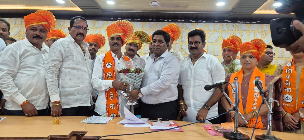 रत्नागिरी पं. स. सभापतीपदी प्रवीण पांचाळ तर उपसभापतीपदी गजानन धनावडे यांची निवड