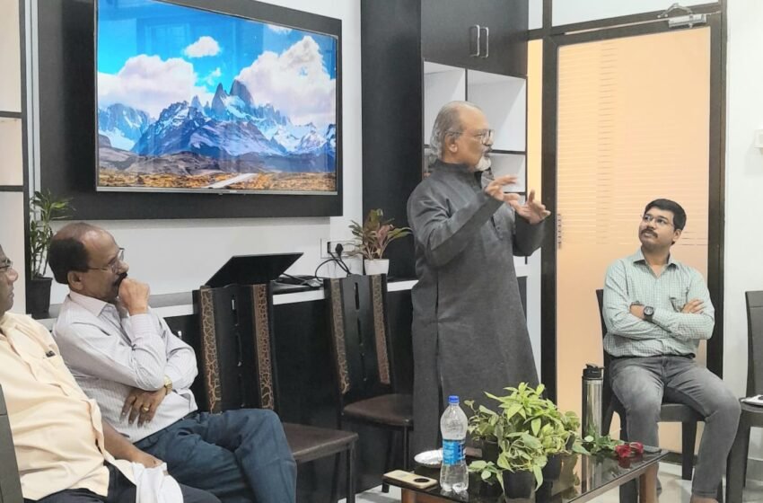  आगम अप्लाईड आर्ट कॉलेजचा उद्घाटन सोहळा सुहास भोळे यांच्या हस्ते संपन्न