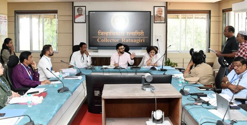  लोकशाही दिनातील अर्ज लवकरात लवकर मार्गी लावावेत: जिल्हाधिकारी मनुज जिंदल