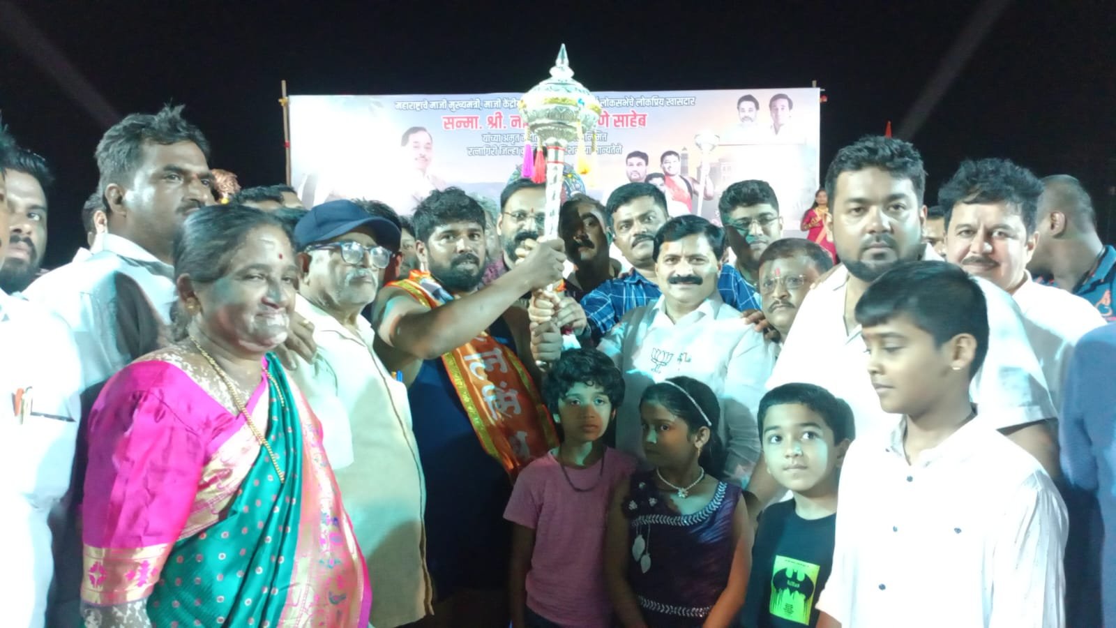 रत्नागिरीच्या मांडवीत कुस्तीचा जंगी आखाडा; ‘रत्नसिंधू केसरी’चा मानपट्टा मारुती बिर्जेंच्या खांद्यावर.