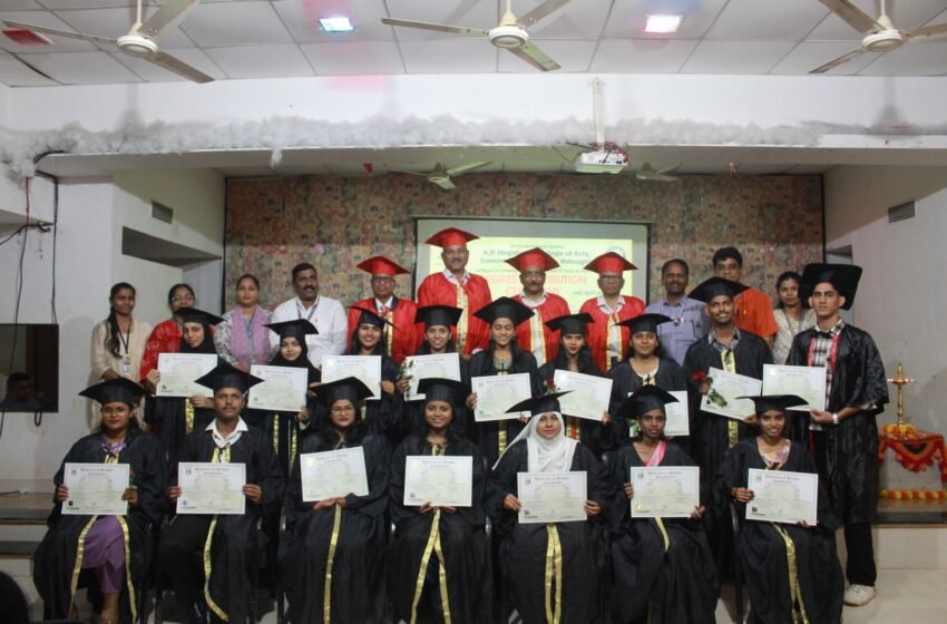  एस. पी. हेगशेट्ये महाविद्यालयात पदवी प्रमाणपत्र वितरण समारंभ उत्साहात