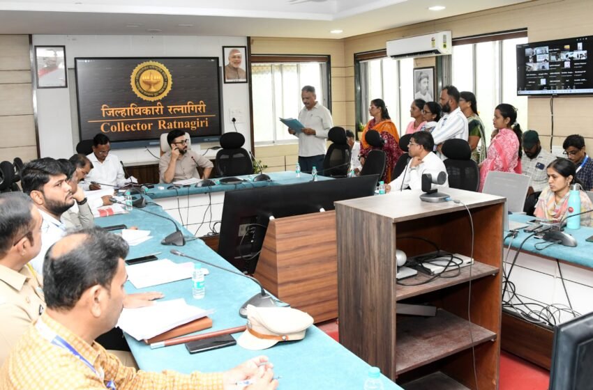  जिल्हास्तरीय लोकशाही दिनजुनी प्रकरणे वेळेत निकाली न काढल्यास संबंधित अधिकाऱ्यांवर कारवाई : जिल्हाधिकारी मनुज जिंदल