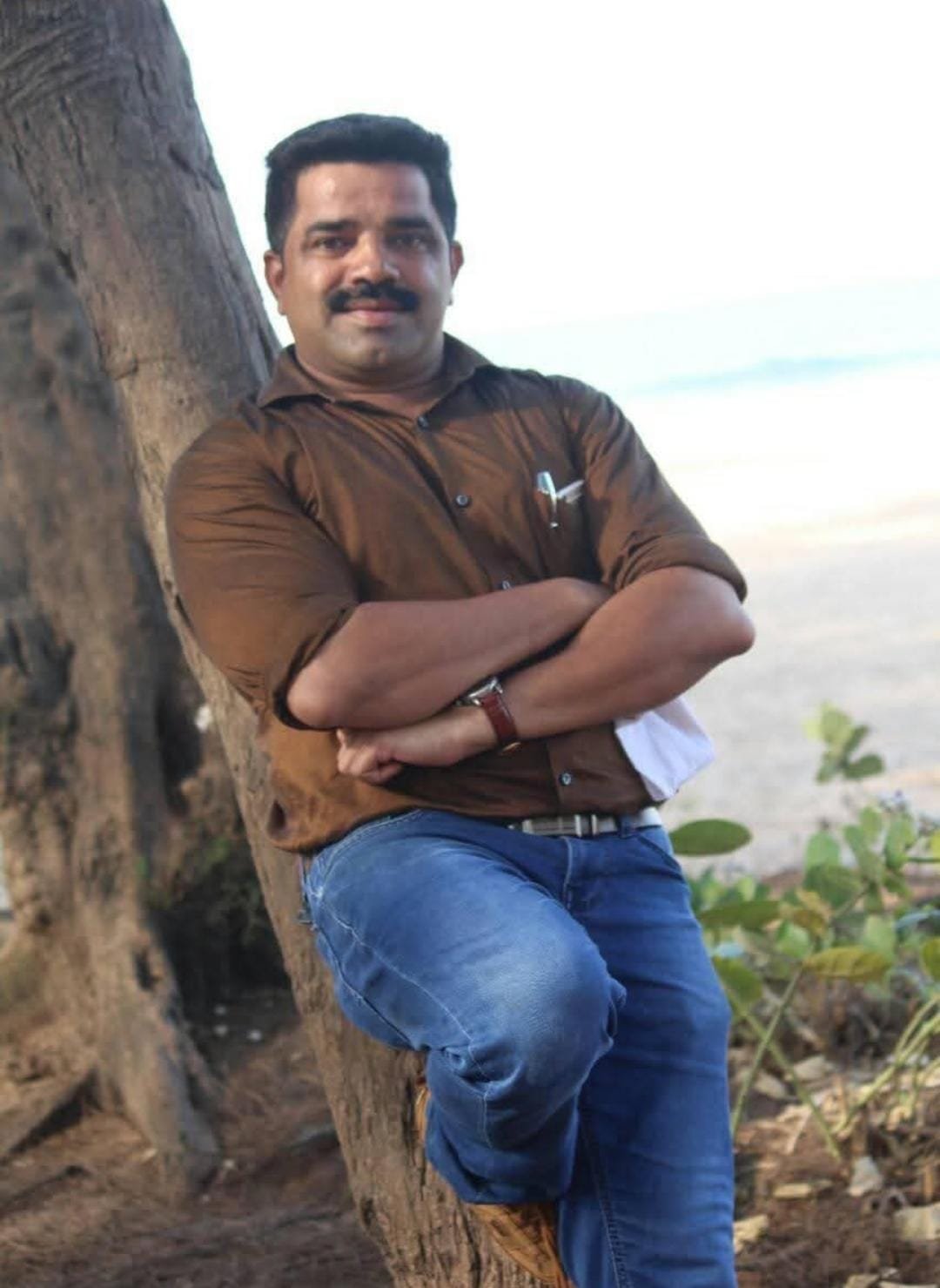 सातबारा फेरफारासाठी १० हजारांची लाच घेताना मंडल अधिकाऱ्याला रंगेहात अटक