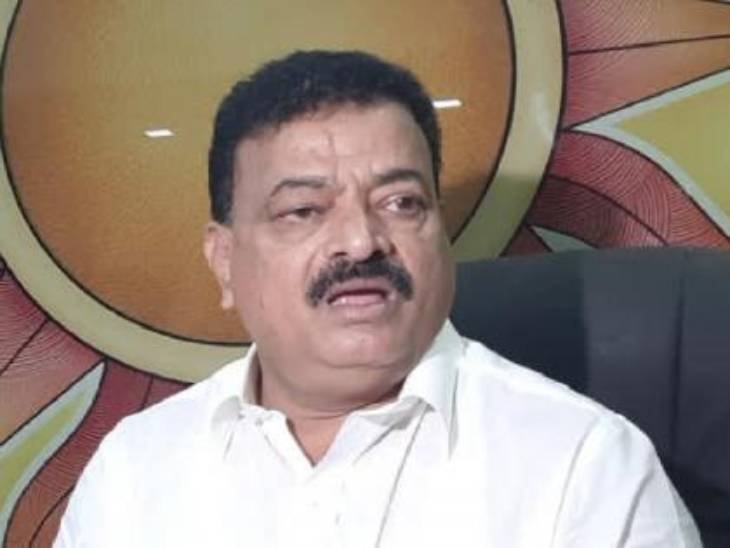  कोकणातील शेतकऱ्यांना भरीव मदत करा
