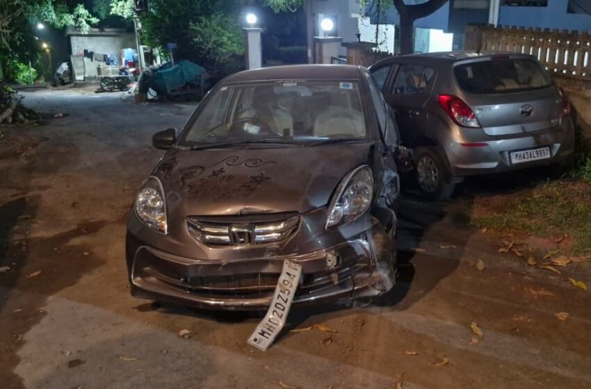  थिबा पॅलेस रोडवर वाहनासह बंगल्याच्या कंपाऊंडला चारचाकीची धडक