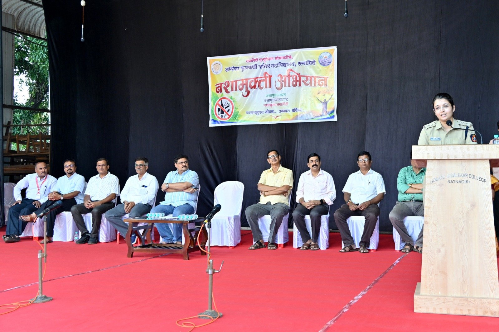 विद्यार्थी दशेतच योग्य निर्णय घ्या, नशेपासून दूर राहा- पोलिस उपअधीक्षक अरांक्षा यादव
